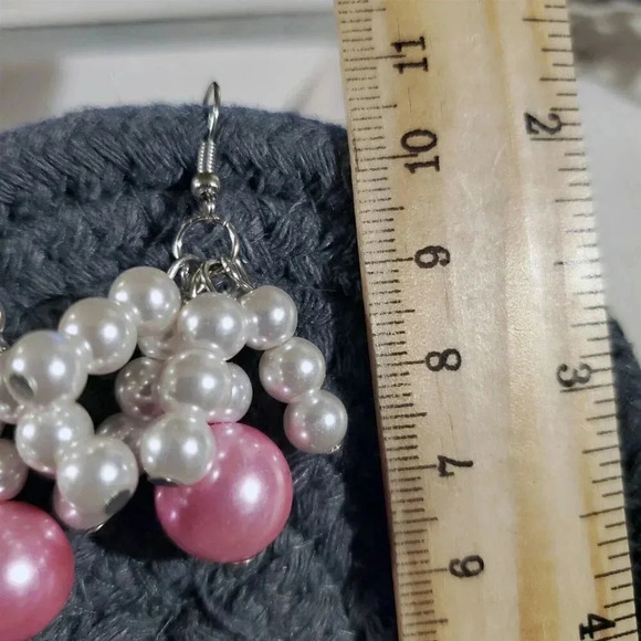 Handcrafted Pink White Glass Pearl Beads Cluster Dangle Earrings - Picture 6 of 6